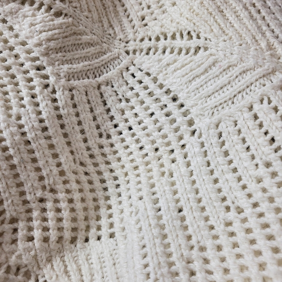 H&M Sweater - Picture 5 of 7